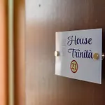 House Trinita 21