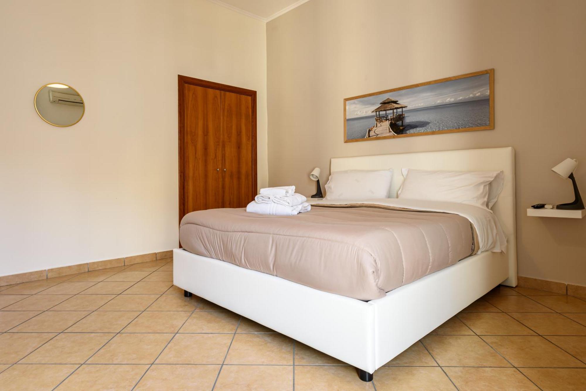 House Trinita 21 Naples